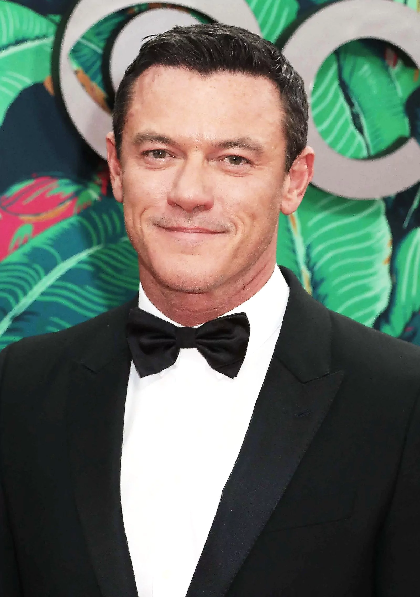 Luke Evans at the 76th Tony Awards, June 11, 2023, photo 2 Luke Evans at the 76th Tony Awards in New York, June 11, 2023, photo 2