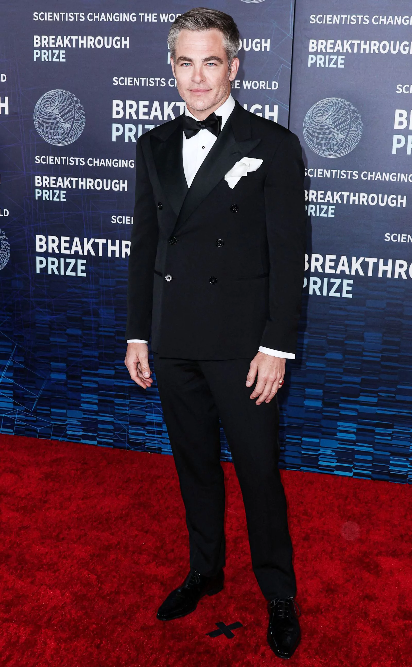 Chris Pine at the 9th Annual Breakthrough Awards in Los Angeles, April 15, 2023, photo 1