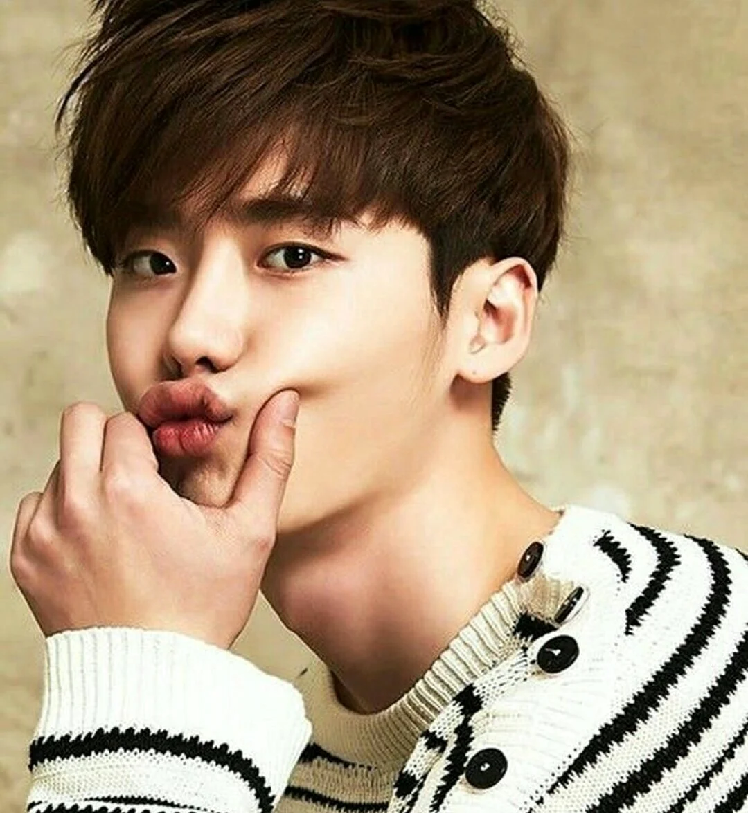 Lee Jong Suk. Celebrity
