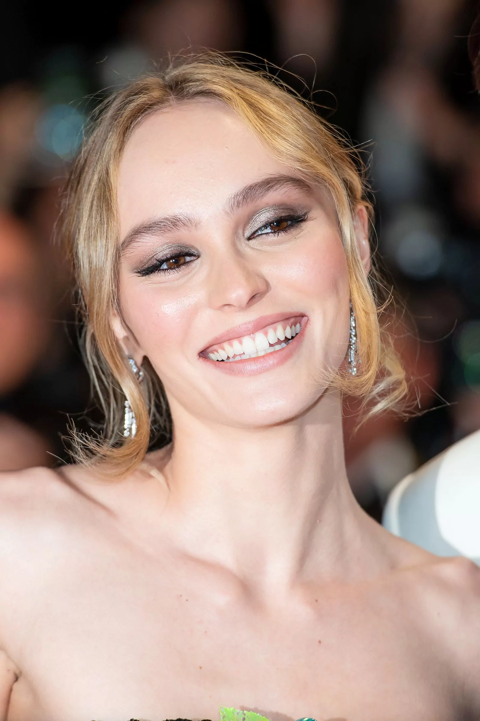 Lily-Rose Depp at the premiere of the series Lily-Rose Depp at the premiere of the series “Idol” at the 76th Cannes Film Festival, May 22, 2023, photo 3