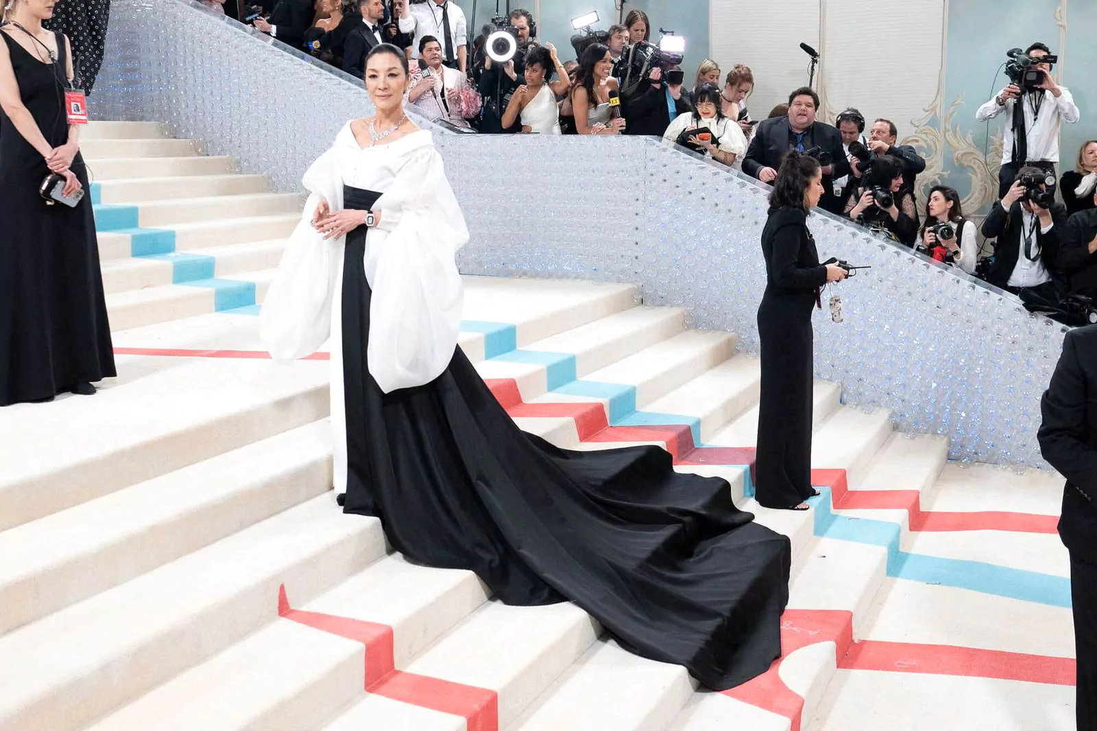 Michelle Yeoh at the 2023 Met Gala, photo 1 Michelle Yeoh at the 2023 Met Gala, May 1, 2023, photo 1