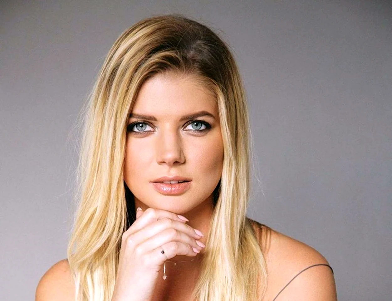 Nastya Zadorozhnaya. Celebrity